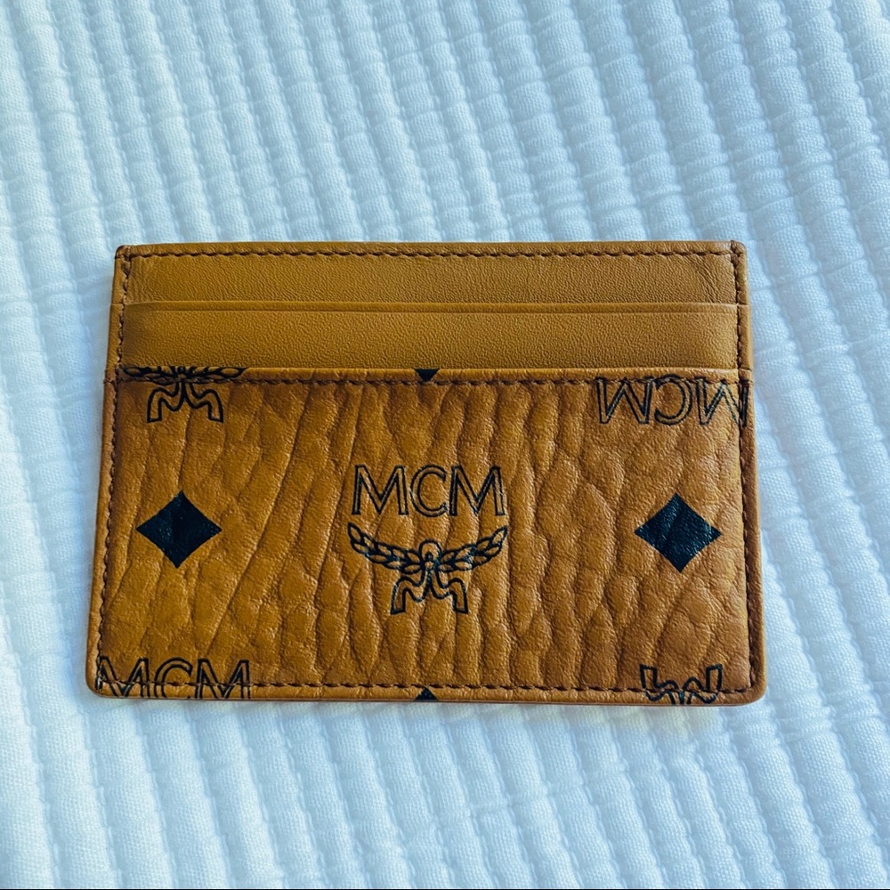 100% Authentic MCM Card Case in Visetos Original